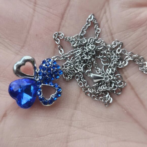 4 Hearts Pendant Necklace Blue Crystals Accent Silver Tone Chain Fashion Jewelry - Picture 8 of 11